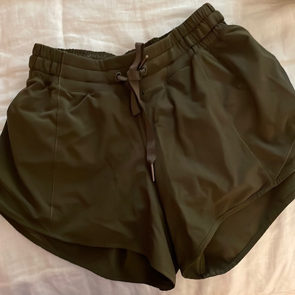 Lululemon hotty hot short (4)